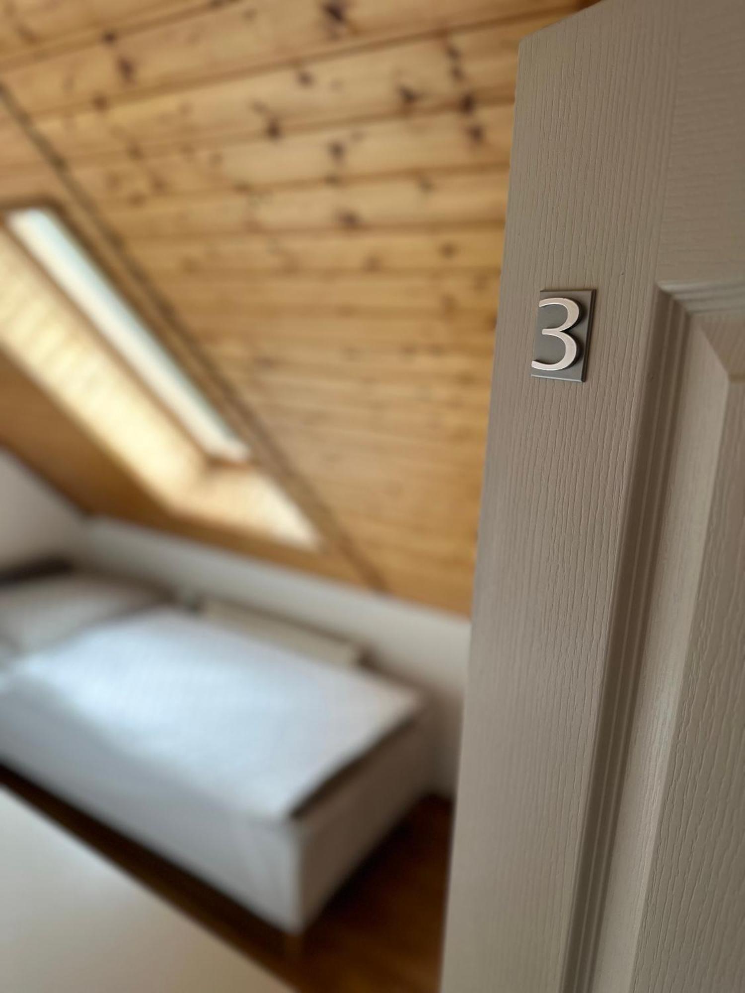 Apartman Jako U Babicky Tisá Exterior foto